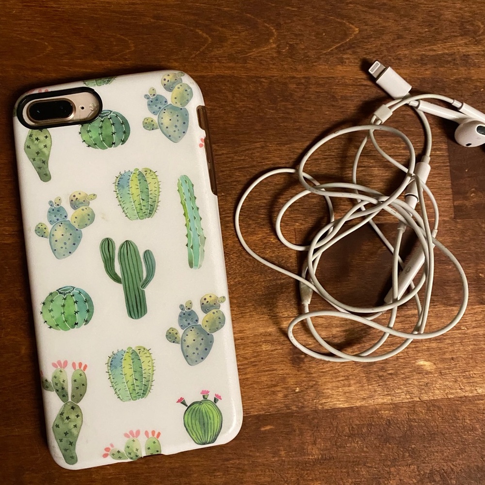 Unlocked IPhone 8+